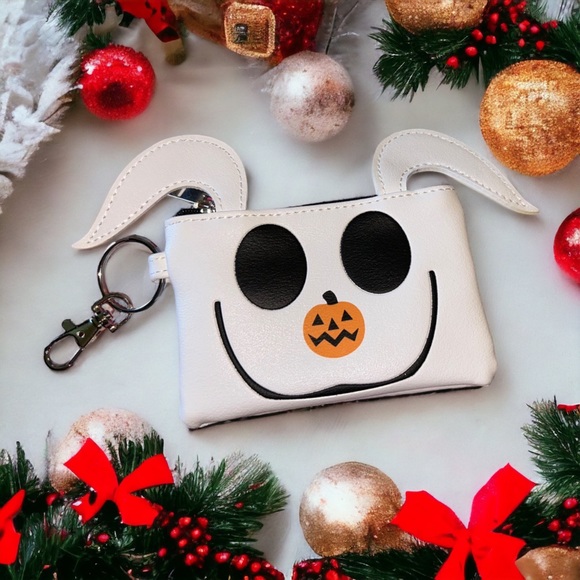 Zero Night Before Christmas Clutch Wallet with Clip - Picture 4 of 4